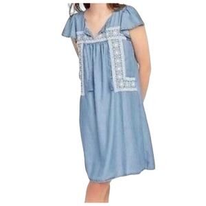 Old Navy Dress Small Chambray Embroidered Boho Flutter‎ Sleeve Mini V-neckline